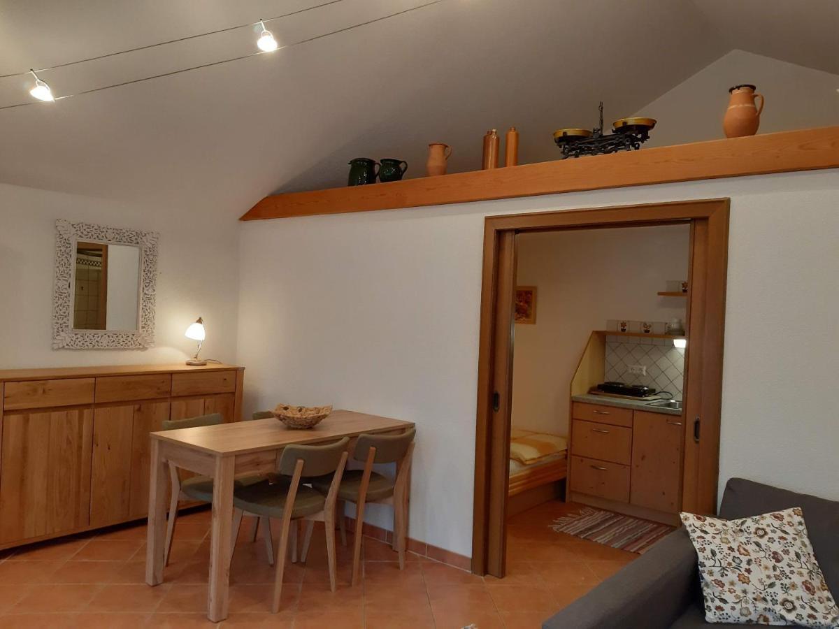 Haus Koenigshofer Appartement Neusiedl am See Buitenkant foto